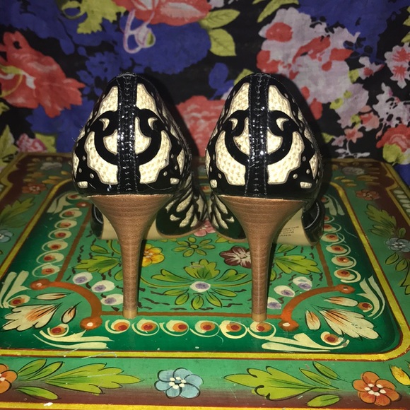 Carlos by Carlos Santana Leather pumps - Picture 3 of 6